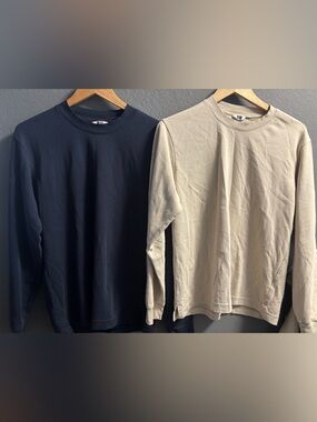 Pair of Uniqlo casual collection plain crew neck long sleeve shirt small